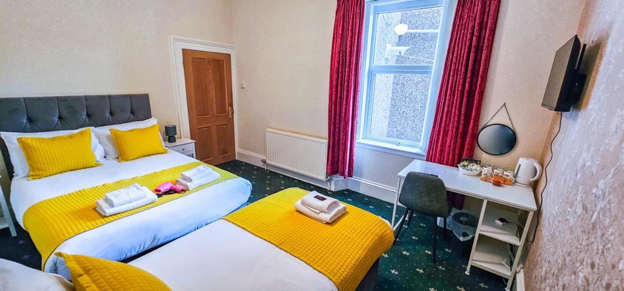 Mystayinn Abermar Guest House Inverness Bagian luar foto