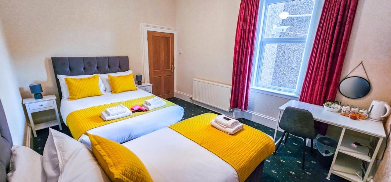 Mystayinn Abermar Guest House Inverness Bagian luar foto