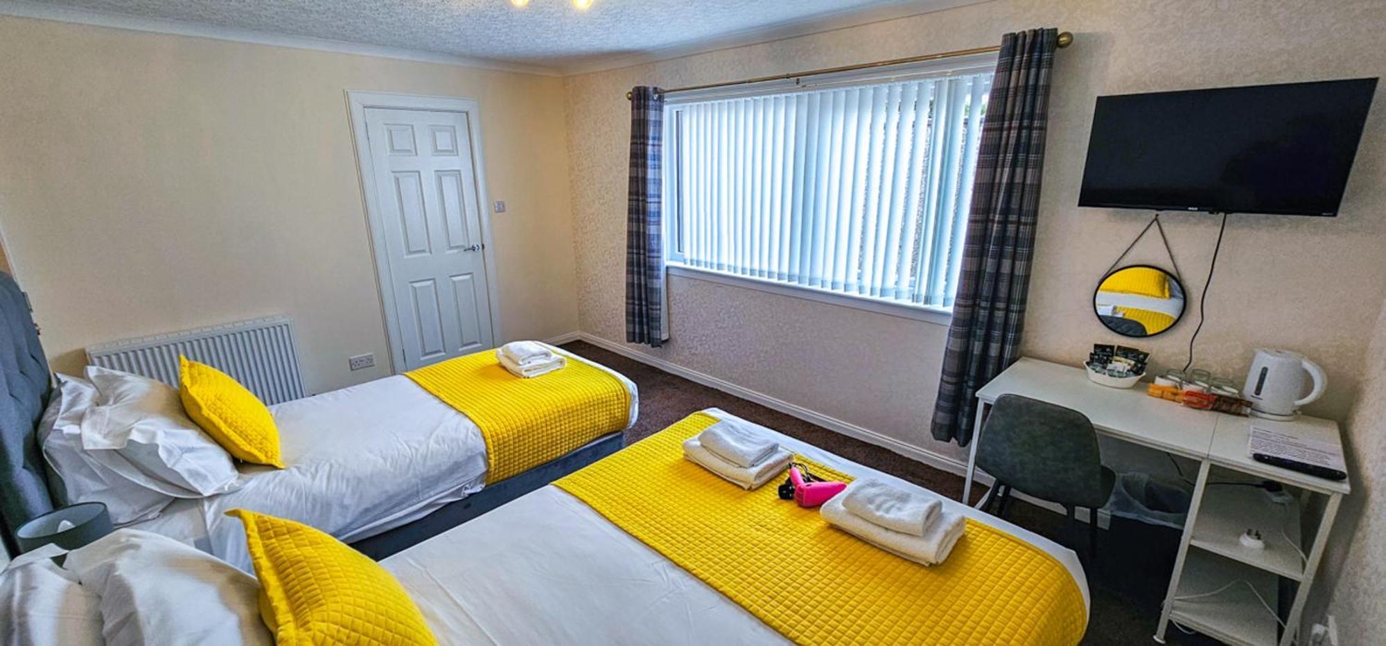 Mystayinn Abermar Guest House Inverness Bagian luar foto