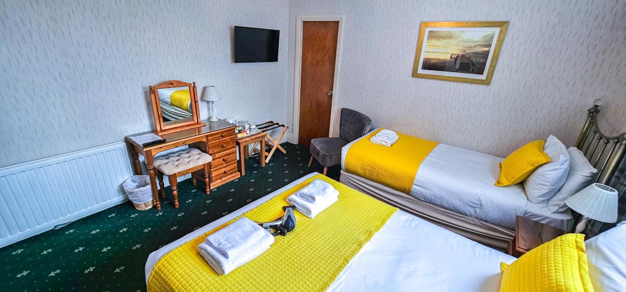 Mystayinn Abermar Guest House Inverness Bagian luar foto