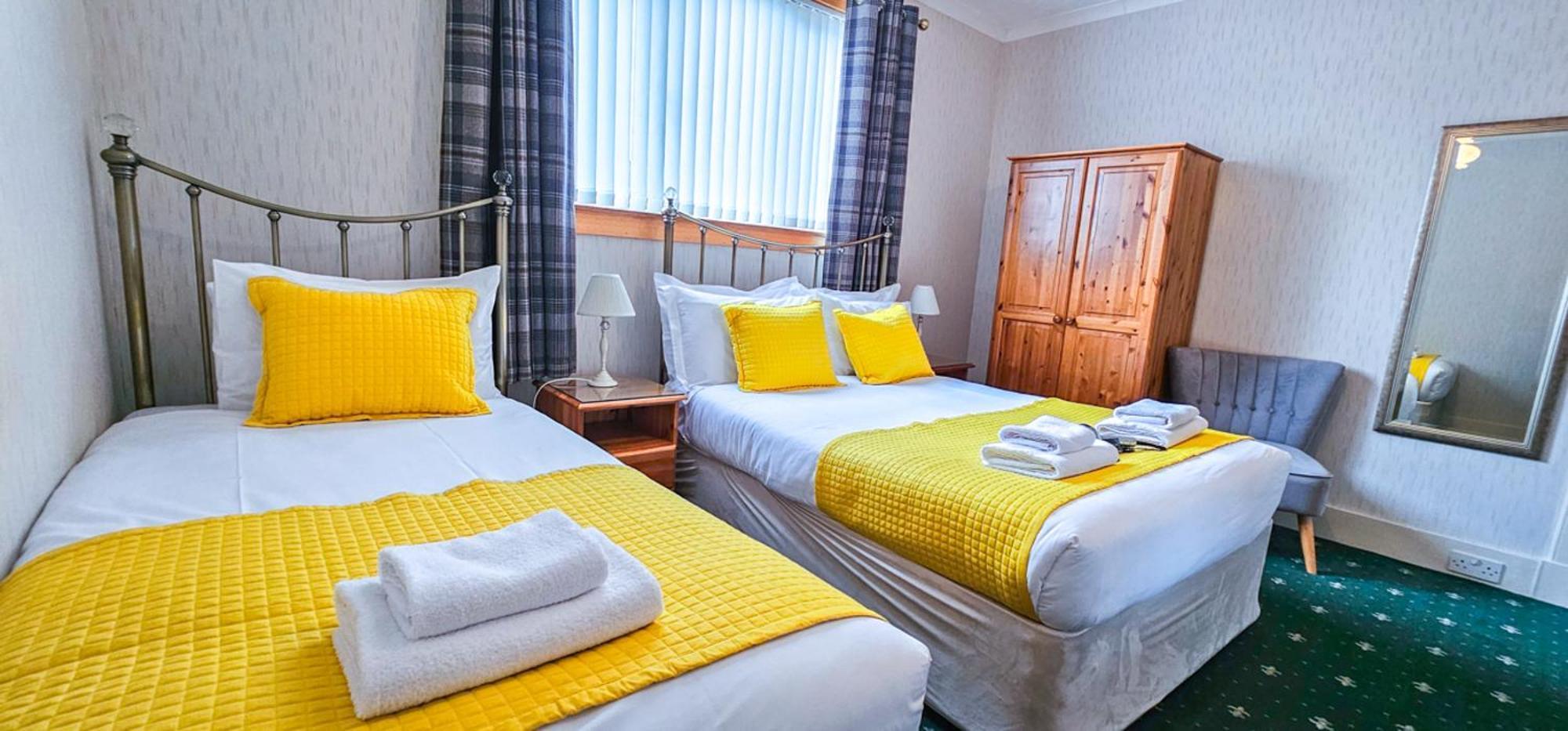 Mystayinn Abermar Guest House Inverness Bagian luar foto