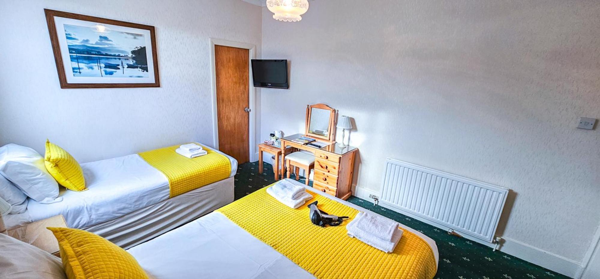 Mystayinn Abermar Guest House Inverness Bagian luar foto