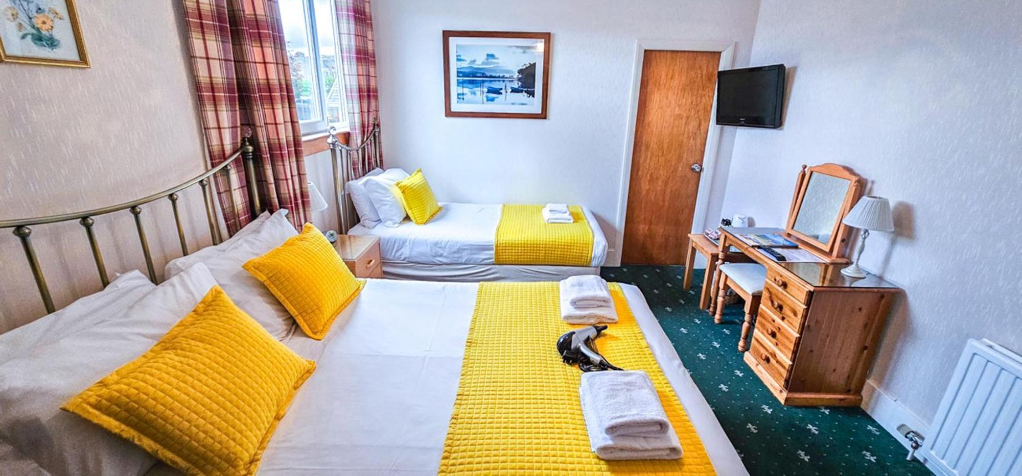 Mystayinn Abermar Guest House Inverness Bagian luar foto