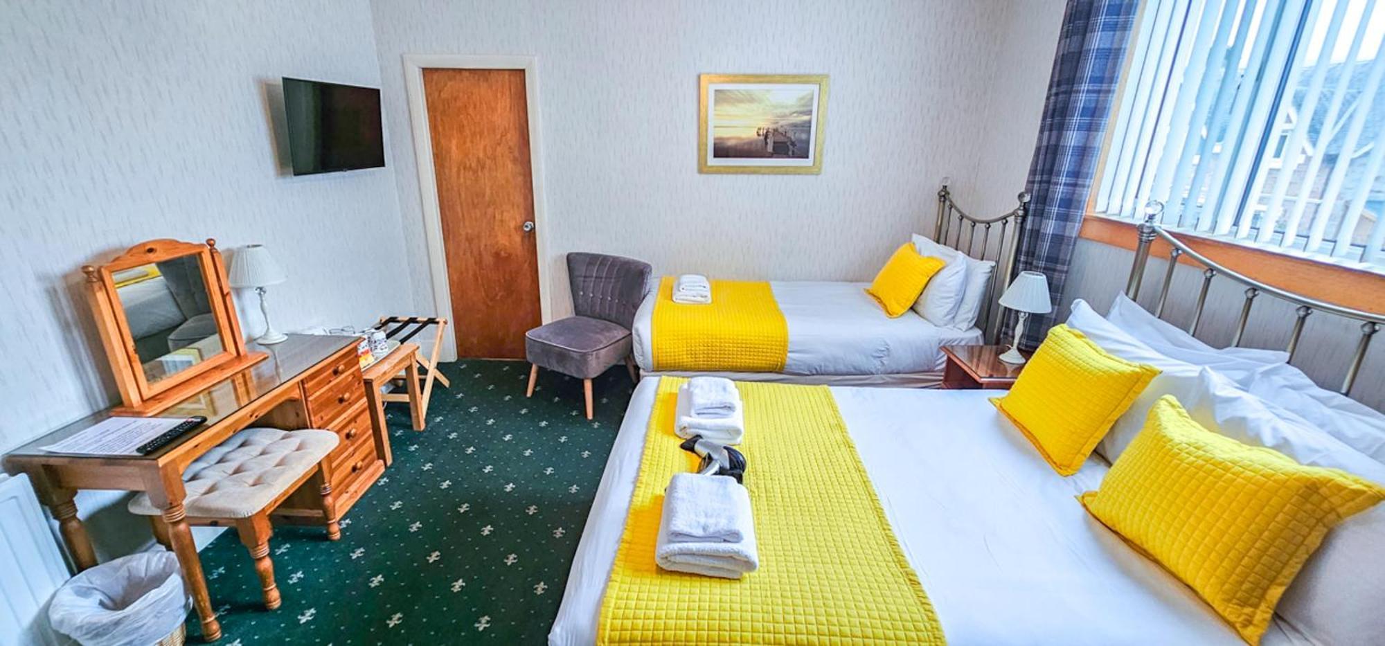 Mystayinn Abermar Guest House Inverness Bagian luar foto