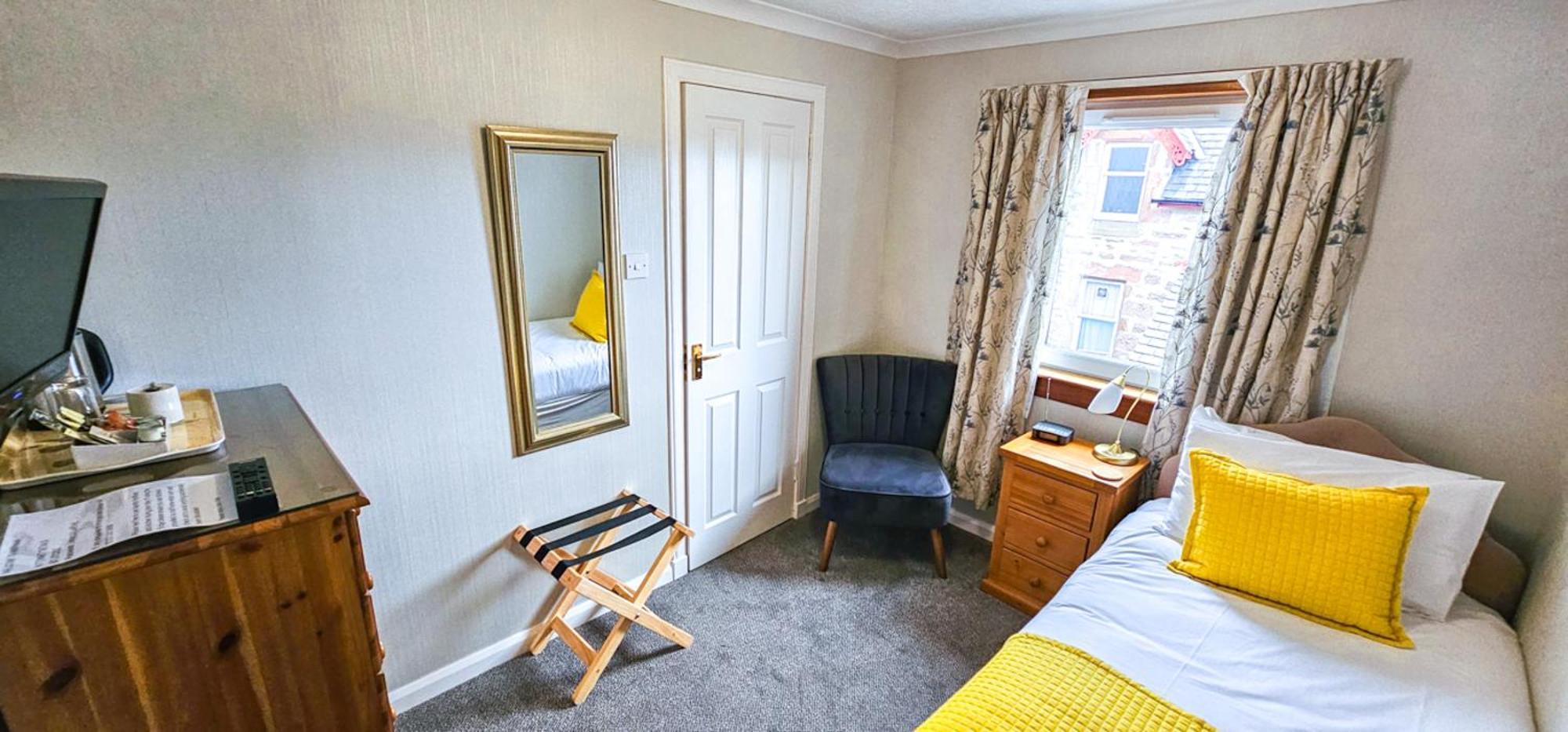 Mystayinn Abermar Guest House Inverness Bagian luar foto